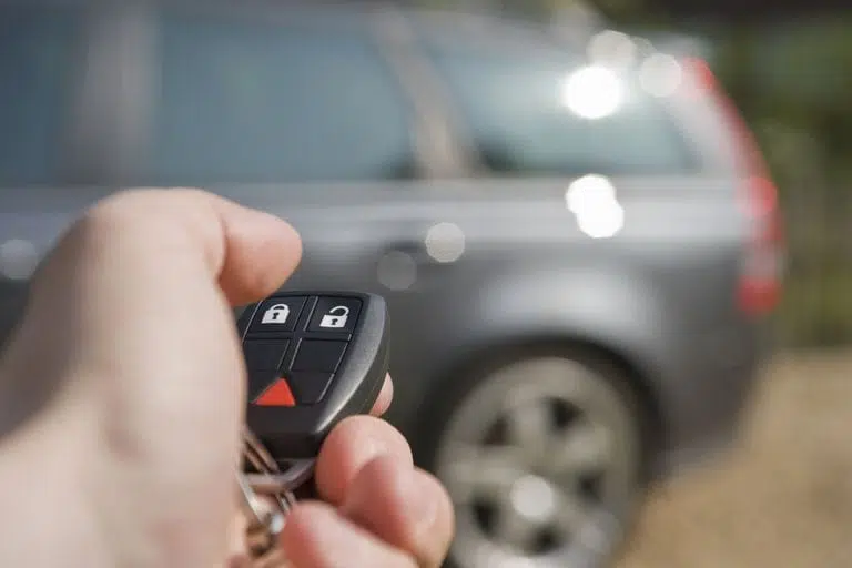 When is a Car Alarm Installation Your Best Choice? A Pragmatic Look at Car Security.